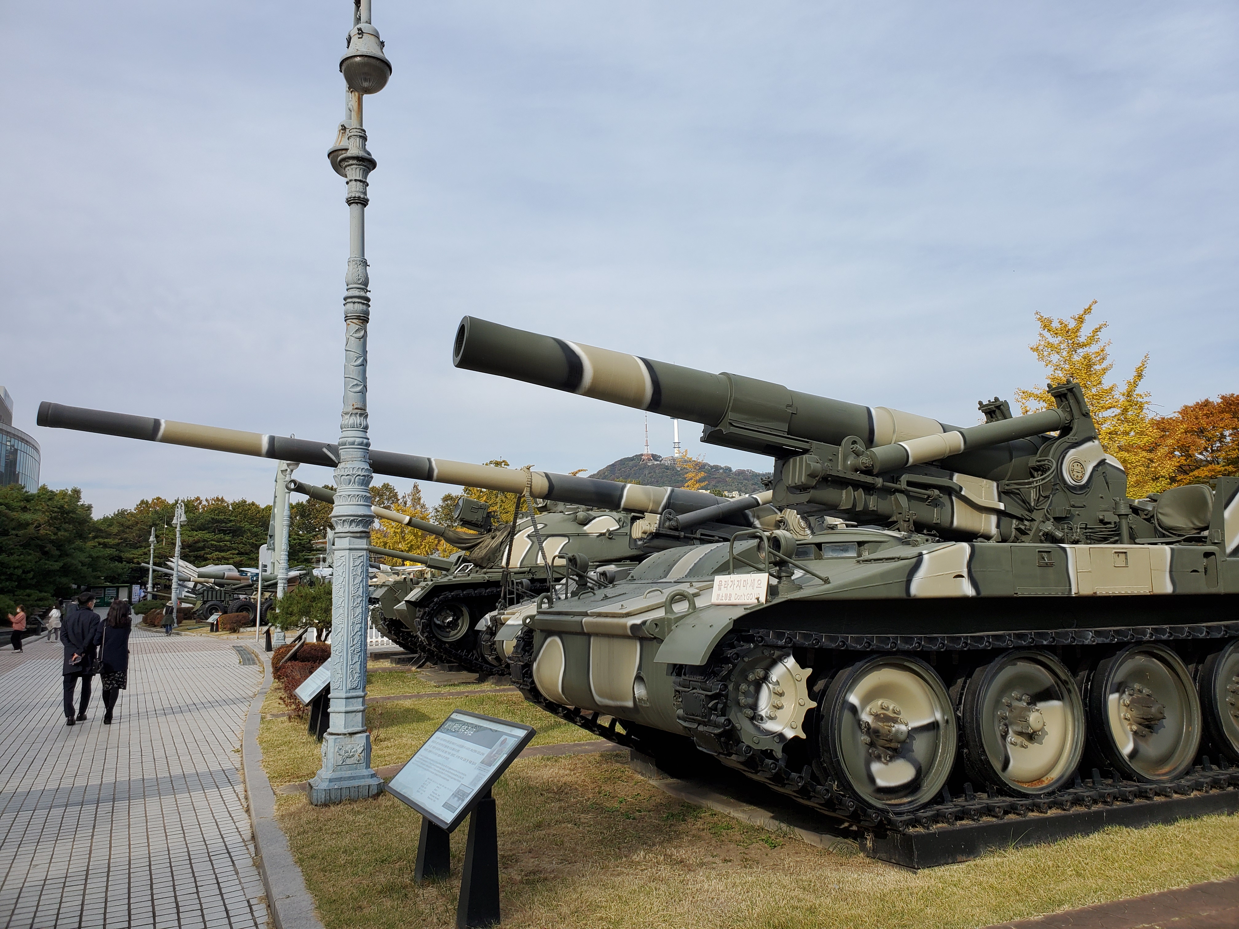 2617627C-3A35-4004-8D1F-97BEDE423CC0