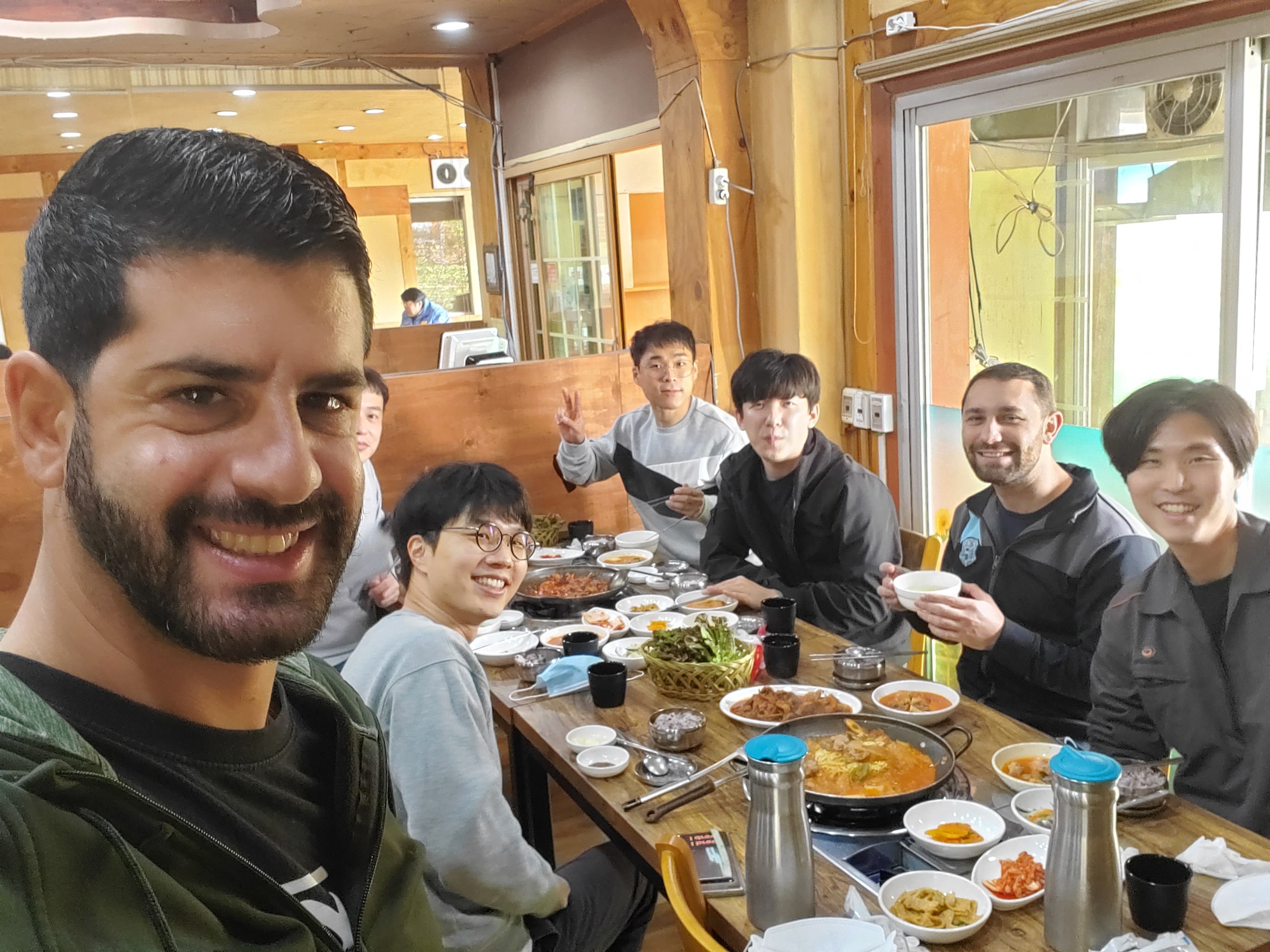 4E0B0F4C-E8B0-4CE8-860B-818C1A8182D5