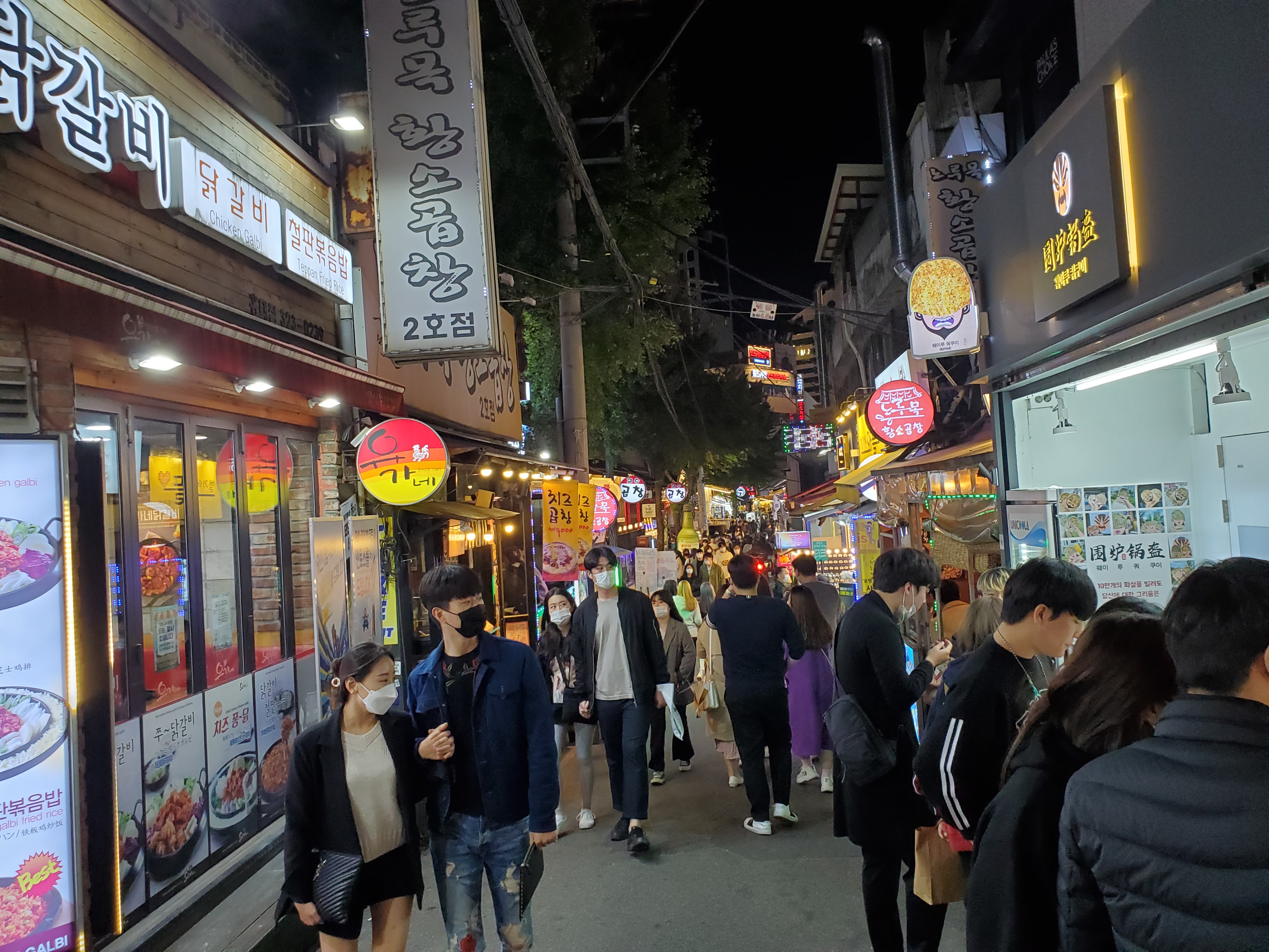 69C6F51D-6020-49C0-A2D8-DC3F4EF82F04