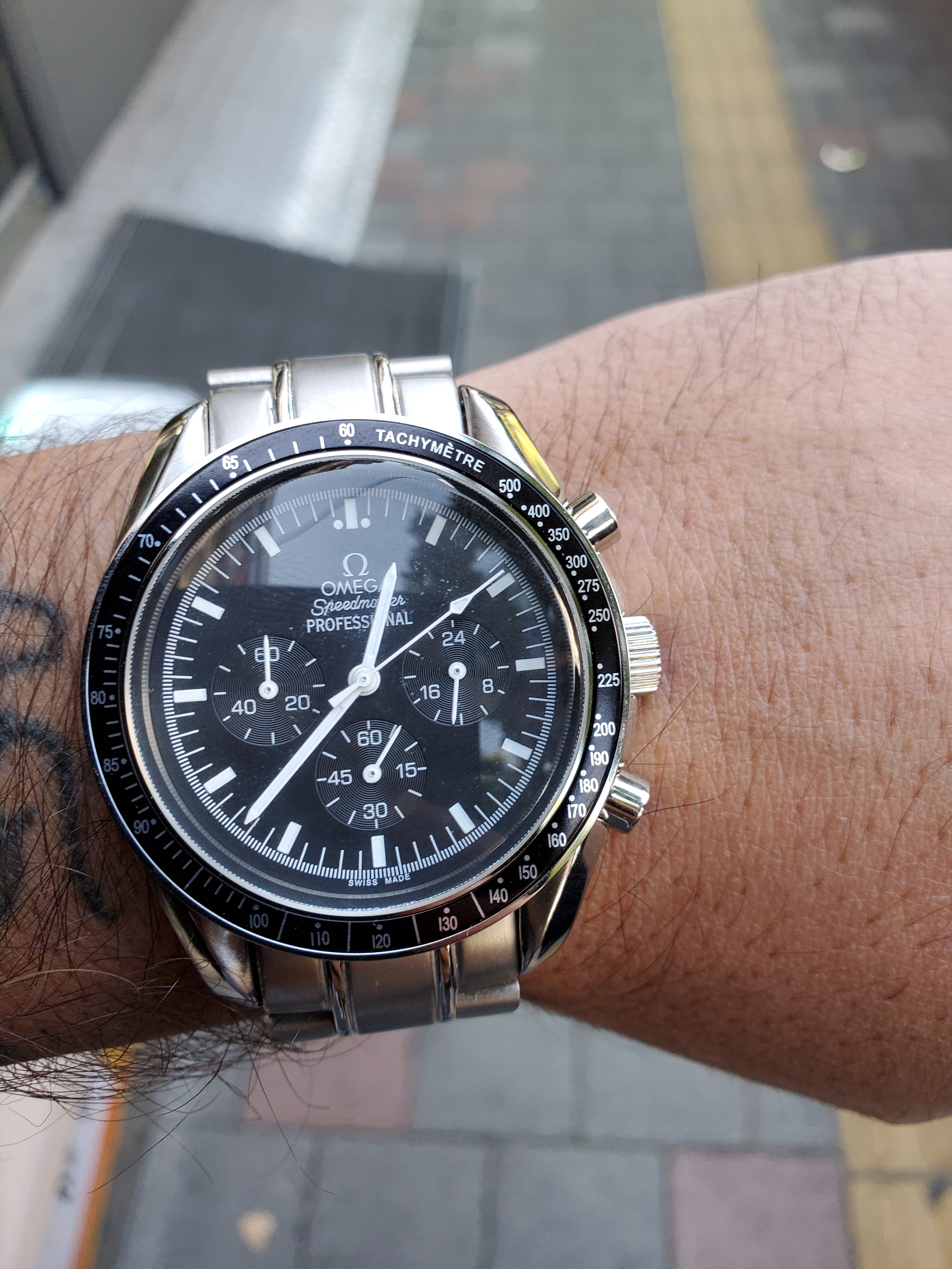 7BFE80C8-5B68-4FD5-9F93-008B017FB60B