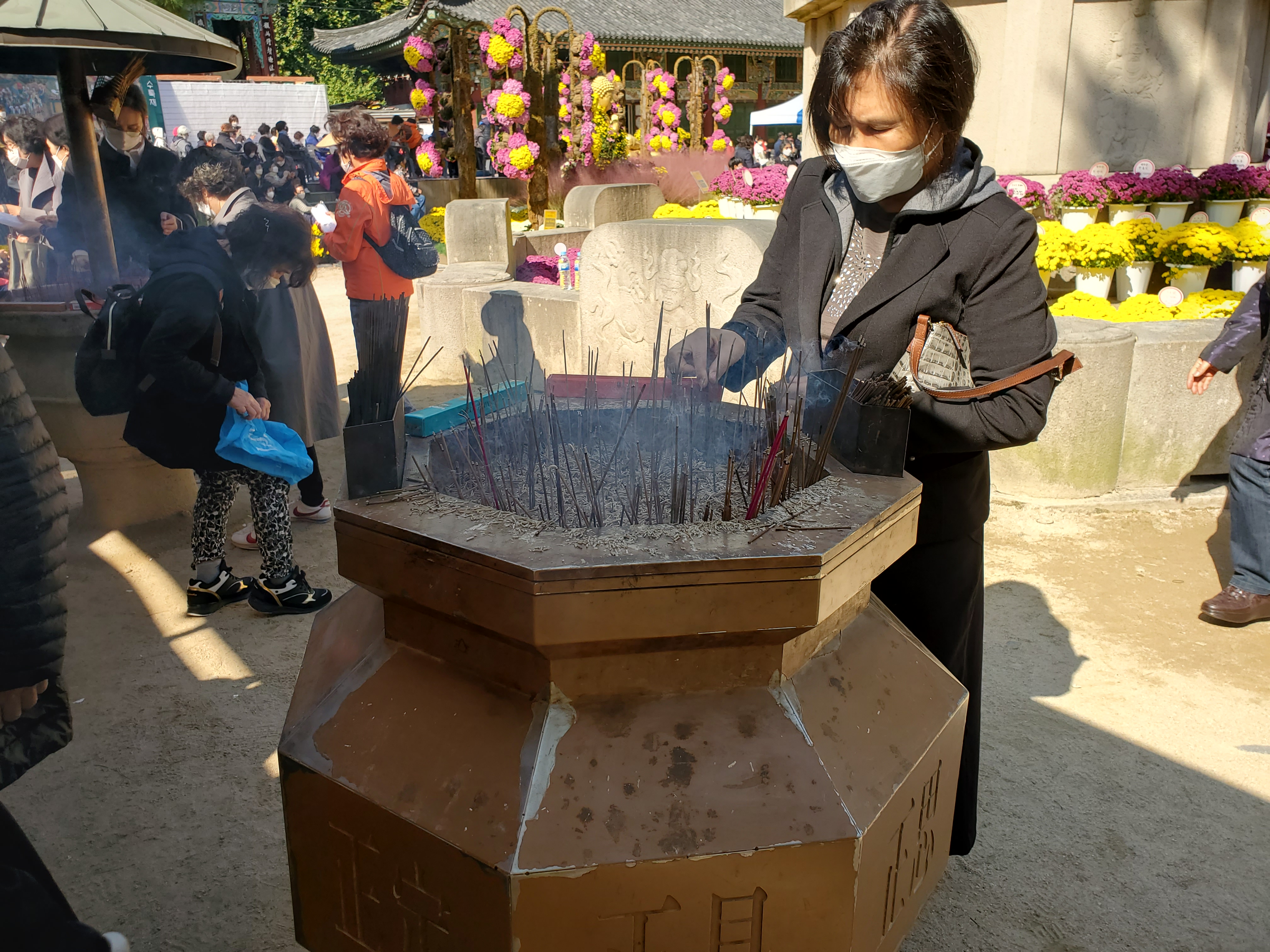 9D9CDC17-140B-4287-9514-F83A43FAC948