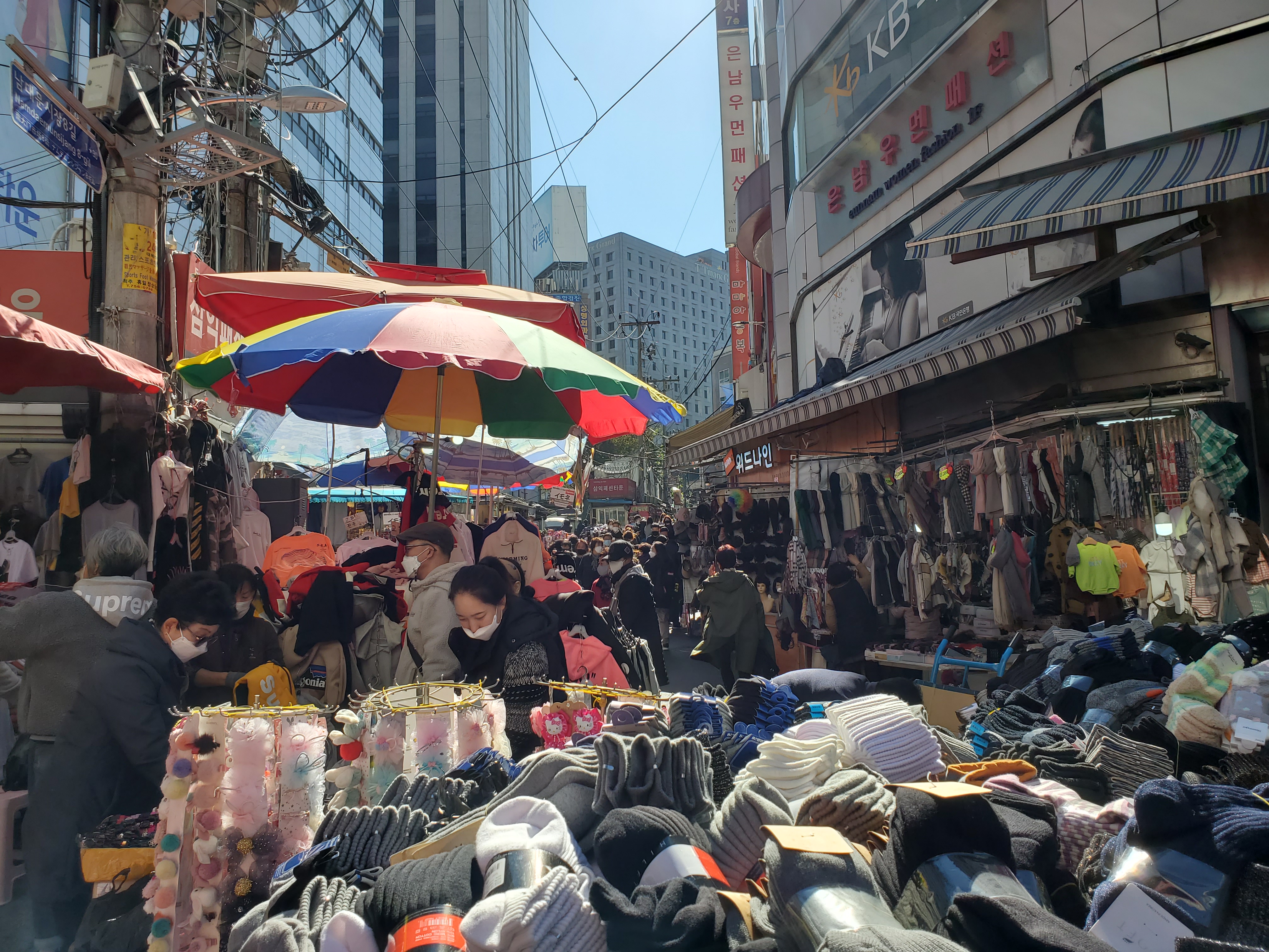 AF02E7C0-2A6B-4FA8-9FB2-A1481A64E5F4