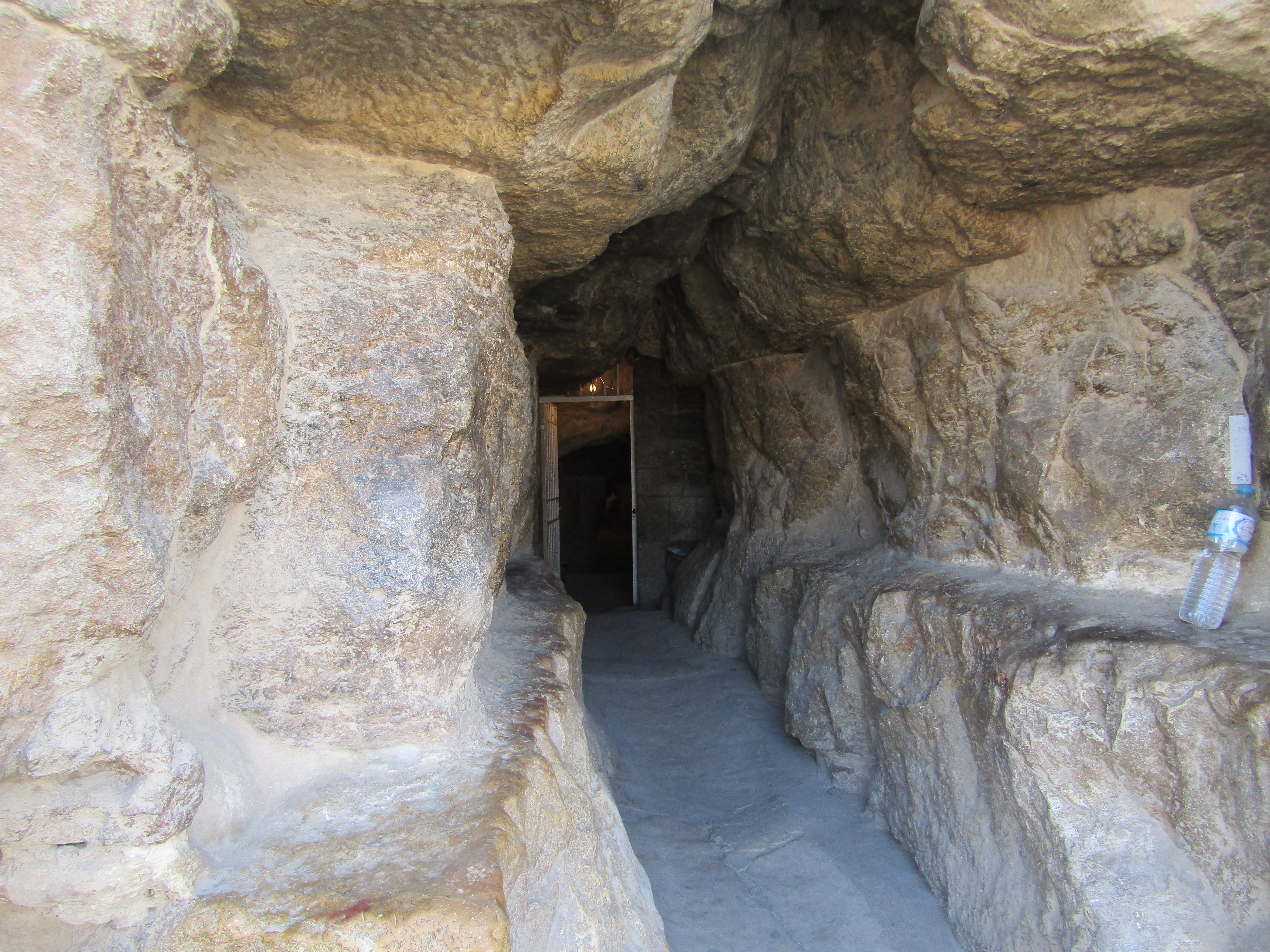 C496ECC2-2DCB-4125-8009-827569F3ABFA