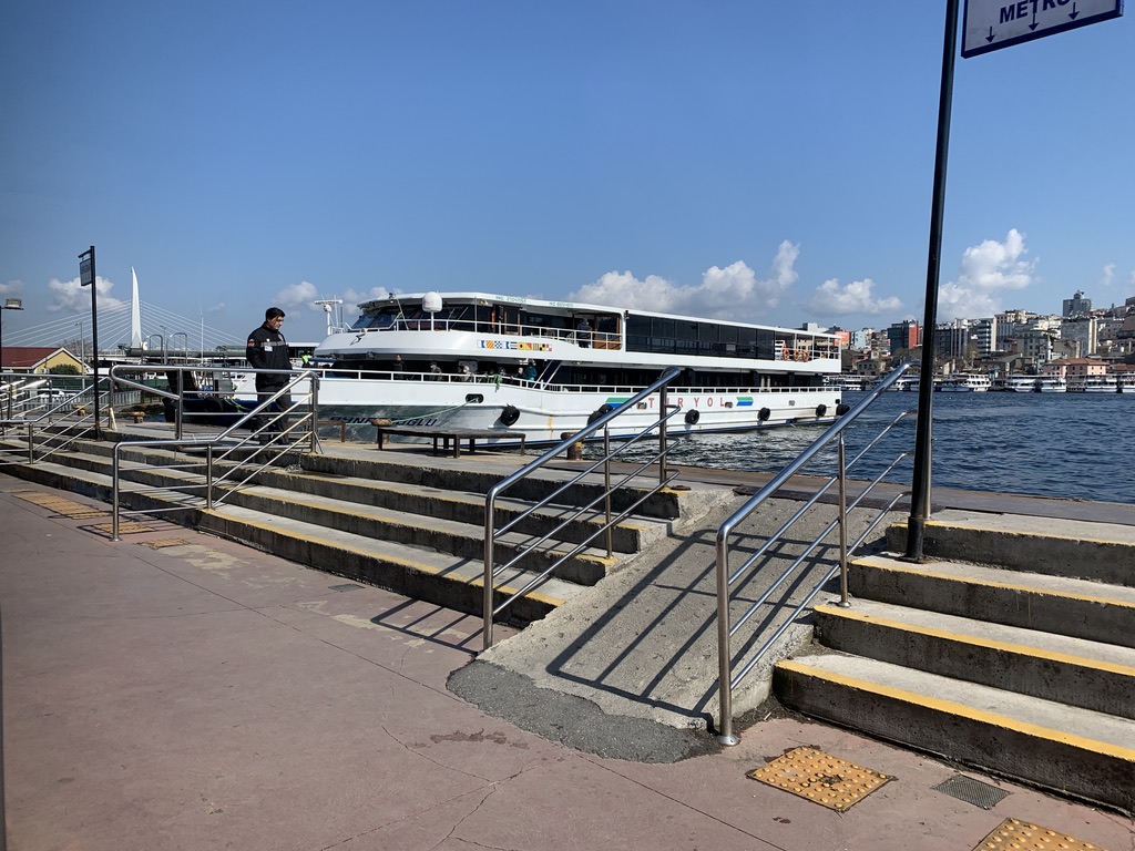 4BC2B818-B93B-4DD4-A68D-57D18B33D946_1_105_c