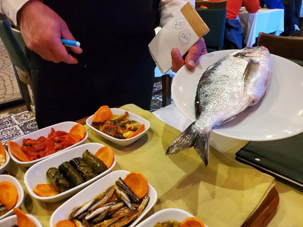 C1FCF1F8-2237-408D-9E18-EF7744696D07_1_105_c